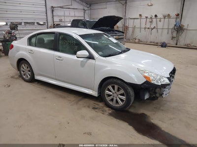 SUBARU LEGACY 2011