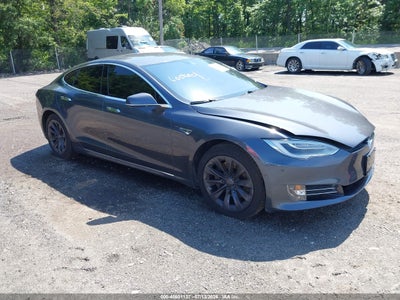 TESLA MODEL S 2016