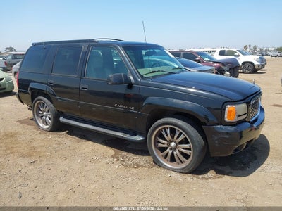 CADILLAC ESCALADE 2000