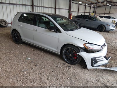 VOLKSWAGEN GOLF GTI 2021