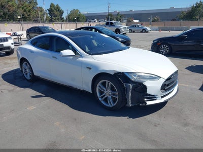 TESLA MODEL S 2013