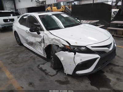 TOYOTA CAMRY HYBRID 2024
