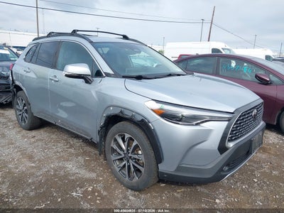 TOYOTA COROLLA CROSS 2023