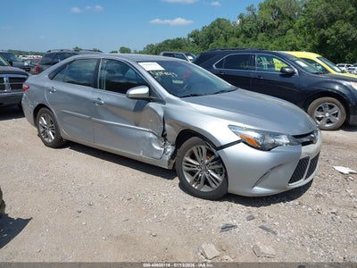 TOYOTA CAMRY 2016