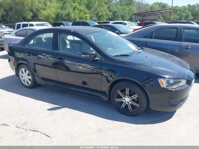 MITSUBISHI LANCER 2015