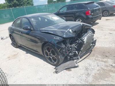 ALFA ROMEO GIULIA 2023