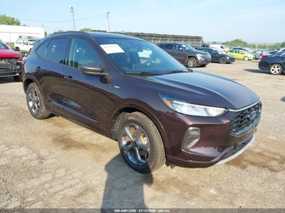 FORD ESCAPE 2023