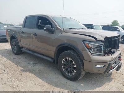 NISSAN TITAN 2020