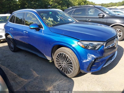 MERCEDES-BENZ GLC 300 2023