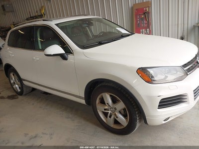 VOLKSWAGEN TOUAREG 2011