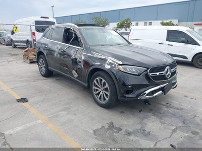 MERCEDES-BENZ GLC 300 2026