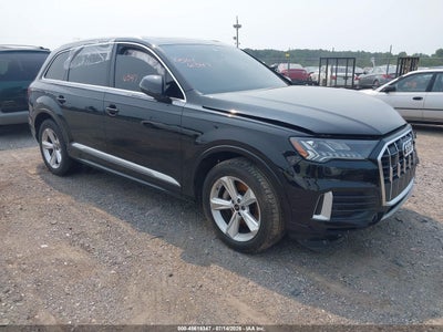 AUDI Q7 2024