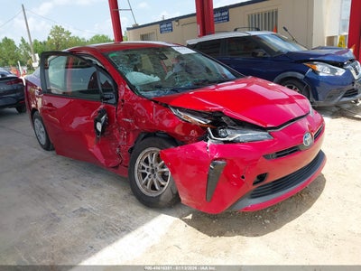 TOYOTA PRIUS 2019