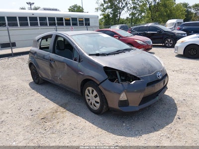 TOYOTA PRIUS C 2014