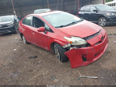 TOYOTA PRIUS 2011