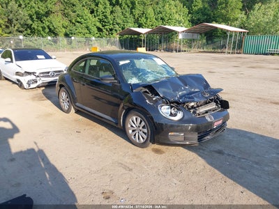 VOLKSWAGEN BEETLE 2014