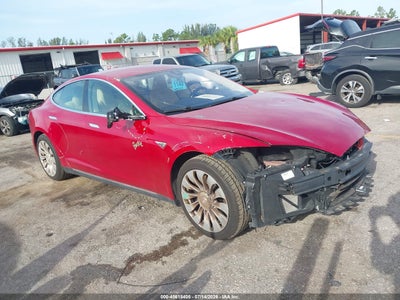 TESLA MODEL S 2015