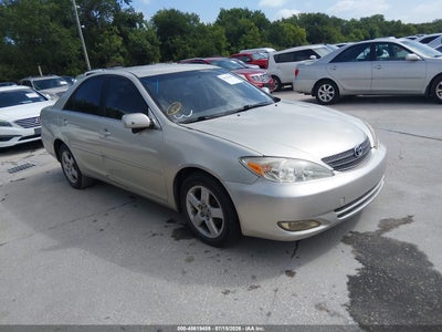 TOYOTA CAMRY 2004