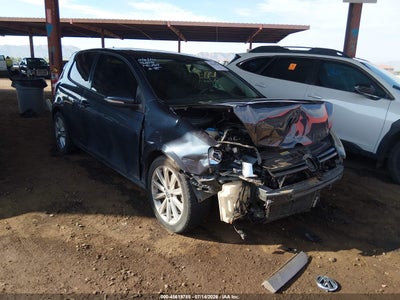 VOLKSWAGEN GOLF 2012
