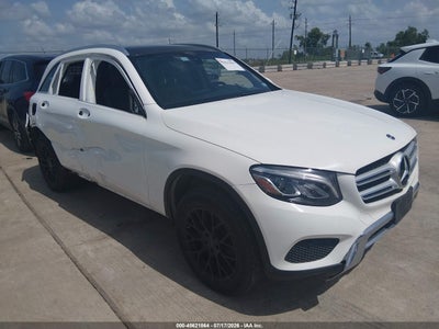 MERCEDES-BENZ GLC 300 2019