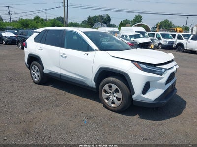 TOYOTA RAV4 2025