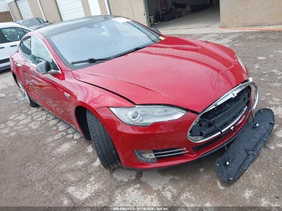 TESLA MODEL S 2015