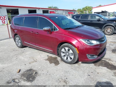 CHRYSLER PACIFICA HYBRID 2018