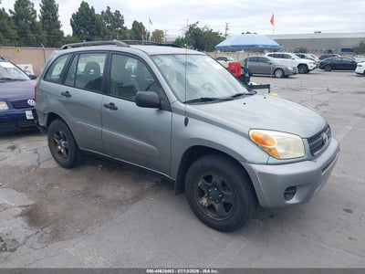 TOYOTA RAV4 2005