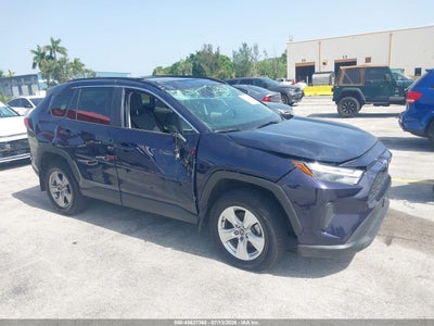 TOYOTA RAV4 2025