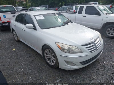HYUNDAI GENESIS 2013