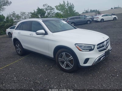 MERCEDES-BENZ GLC 300 2021
