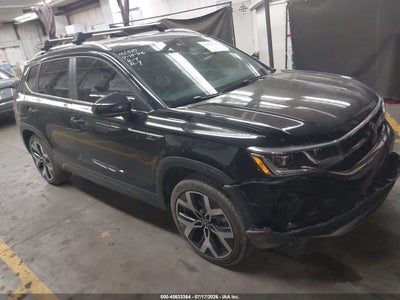 VOLKSWAGEN TAOS 2022