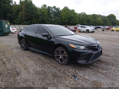 TOYOTA CAMRY 2018