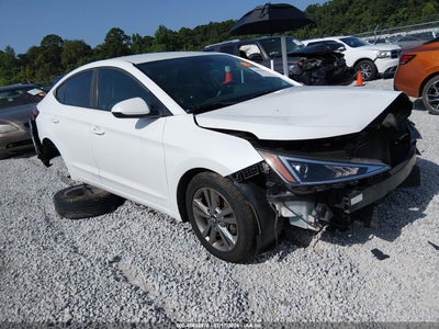 HYUNDAI ELANTRA 2019