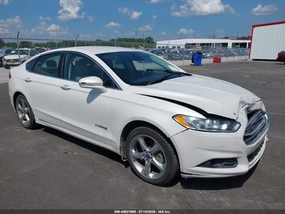 FORD FUSION HYBRID 2015