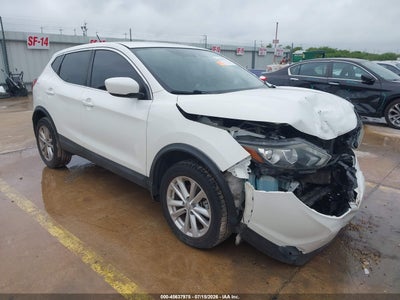 NISSAN ROGUE SPORT 2017