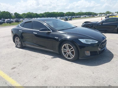 TESLA MODEL S 2013