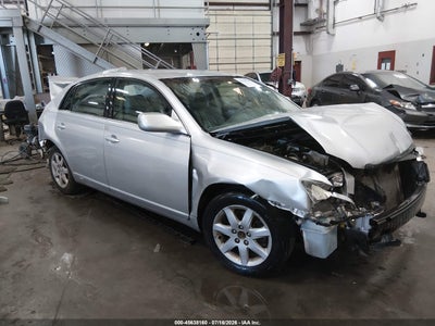 TOYOTA AVALON 2005