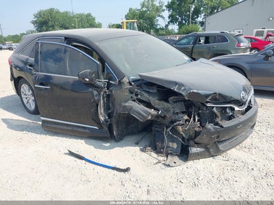 TOYOTA VENZA 2011