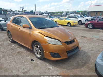 TOYOTA MATRIX 2010