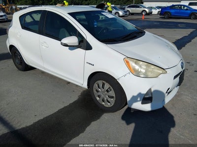 TOYOTA PRIUS C 2012