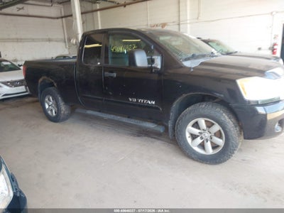 NISSAN TITAN 2009