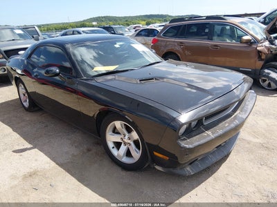 DODGE CHALLENGER 2011