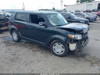 SCION XB 2013