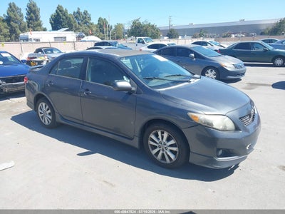 TOYOTA COROLLA 2010