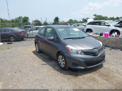 TOYOTA YARIS 2012