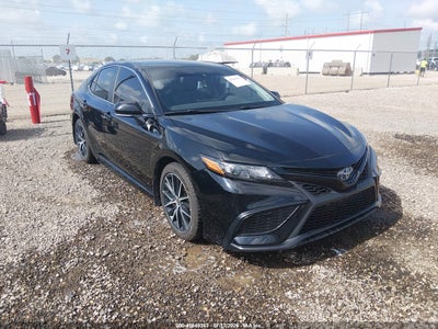 TOYOTA CAMRY 2023