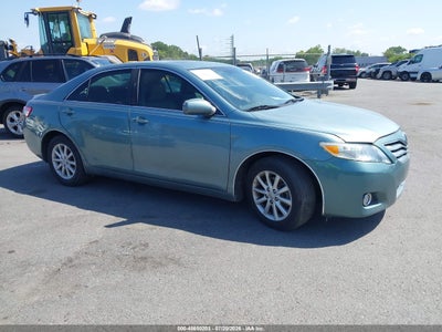 TOYOTA CAMRY 2010