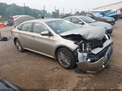 TOYOTA AVALON 2016
