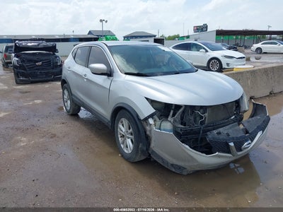 NISSAN ROGUE SPORT 2017